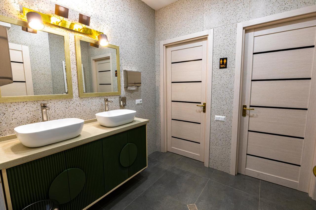 Md Apart Hotel Тбілісі Екстер'єр фото