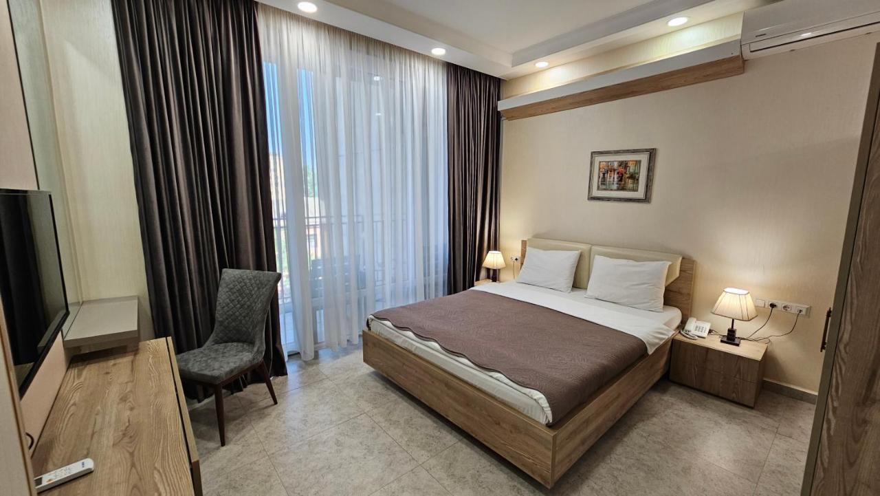 Md Apart Hotel Тбілісі Екстер'єр фото